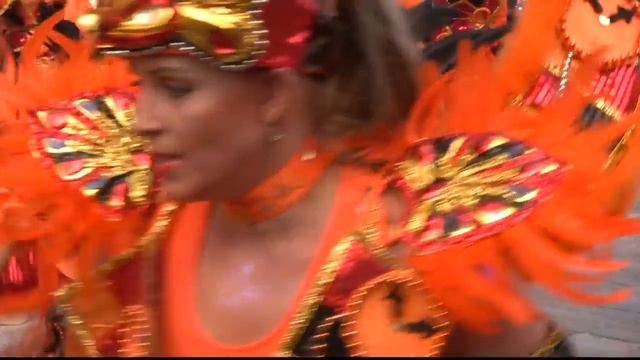 Samba parade (HD) смотреть онлайн