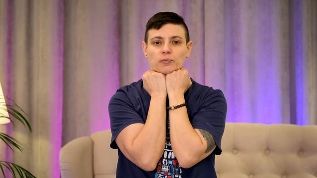 Зарядка для лентяев. Комплекс на каждый день | 55+ | Московское долголетие смотреть онлайн