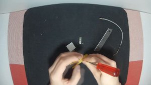 Инструмент для снятия изоляции с проводов своими руками