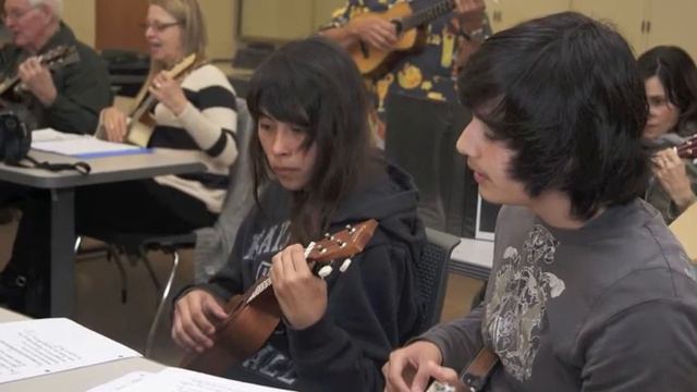 Tiny Bubbles (by Ukulele and Hawaiian Dance) смотреть онлайн