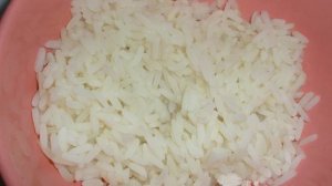 Салат из фасоли, яйца и риса