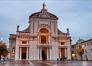 Сокровища Италии: Ассизи Великая папская Базилика Санта-Мария-дельи-Анджели