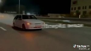 Автомобиль