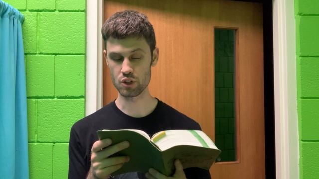 Whose Behind the Door? Game. смотреть онлайн