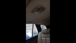 Замена лампы на центральном плафоне подсветки салона на Хюндай Санта Фе(Hyundai Santa Fe)2012 года