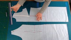 Буду шить такой сарафан каждое лето. Как сшить модный хлопковый сарафан из одного метра ткани.mp4