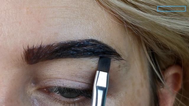 Брови краской для бровей. Растяжка цвета. База и Бустер. Как красить брови краской?