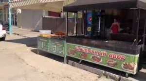 Адлер! Пляж Prestige! Купаемся в море! Покупки из Пятёрочки! Самый вкусный Сувлак на Чкалова!