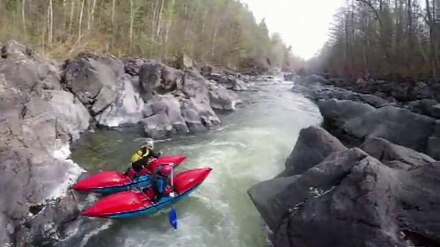 Майские каникулы смотреть онлайн