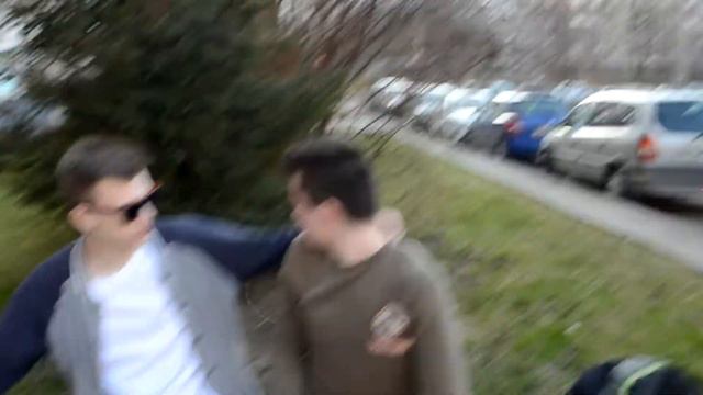 Эй, парень, у меня есть водичка... смотреть онлайн