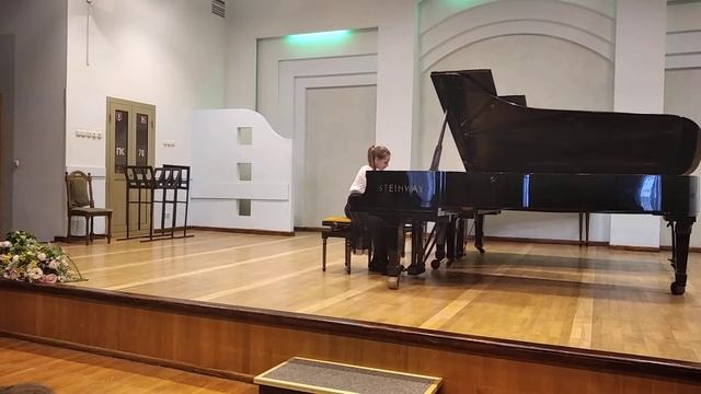 Г.Горелова ЗИМА смотреть онлайн