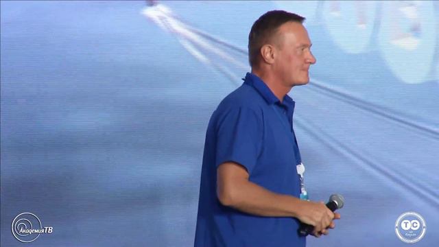 Встреча участников 7 смены форума «Территория смыслов» с Романом Старовойтом смотреть онлайн