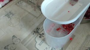 Машинка для удаления вишнёвых косточек. Мой отзыв.