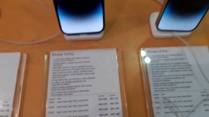 Цены на IPhone Аэропорт DXB Дубаи 03.04.2023