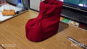 Как сделать новогодний сапожек из бутылки к Дню Святого Николая??. Новогодние поделки своими руками