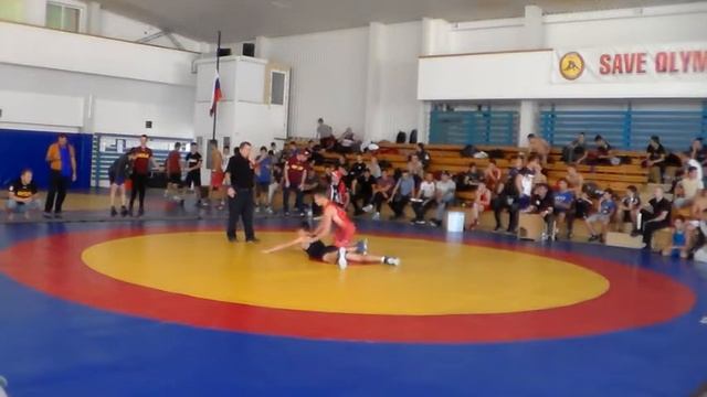 Первенство Республики Крым по греко-римской борьбе среди юношей 2002-04 г.р. 2018г.-9б смотреть онлайн