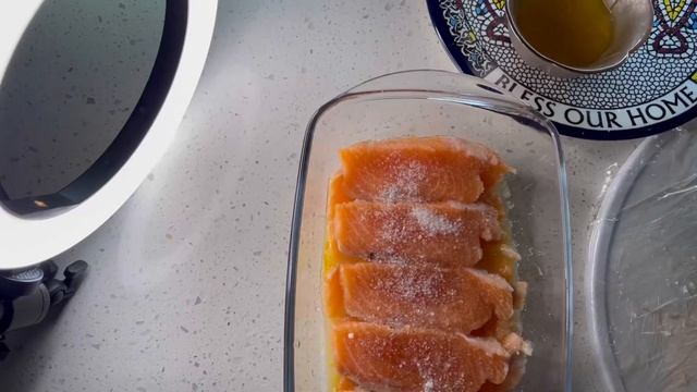 Солений лосось з апельсином? смотреть онлайн