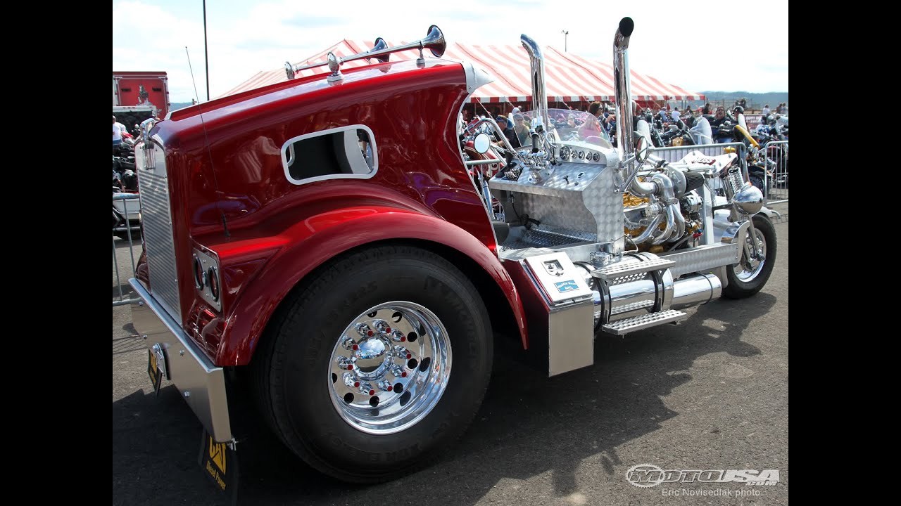 Дльнобой по США Америка. Трех колесный мотоцикл с двигателем CAT. ЭТО ПРОСТО БОМБА смотреть онлайн