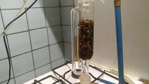 Аппарат сокслета в деле.