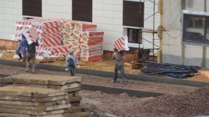 Грузовик Ивеко типа Газели - Разгрузка