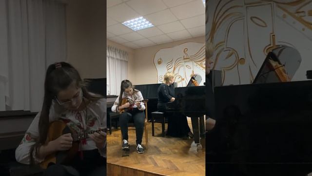 Шалевська Уляна (домра). Серенада. Ф. Шуберт, Болеро. Е. Меццакапо. Київ смотреть онлайн