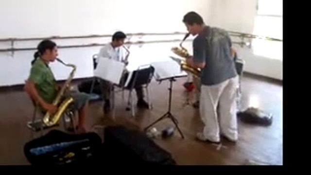 Suite Hellénica, Pedro Iturralde смотреть онлайн