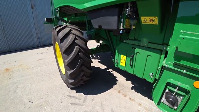 Небольшой обзор комбайна Т670i .   Закончили обработку картофеля.