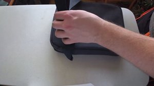 Мужская сумка через плечо Tigernu T-L5102. С отсеком для планшета 10,1 запихиваем DJI Mavic pro