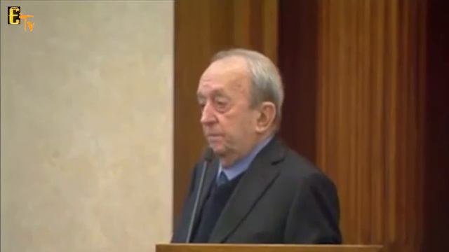 Tullio l'Anglobano in 5 minuti. Il servilismo anglofono di Tullio De Mauro. смотреть онлайн