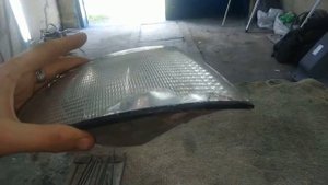 Ремонт лопнувшего поворотника Audi А4