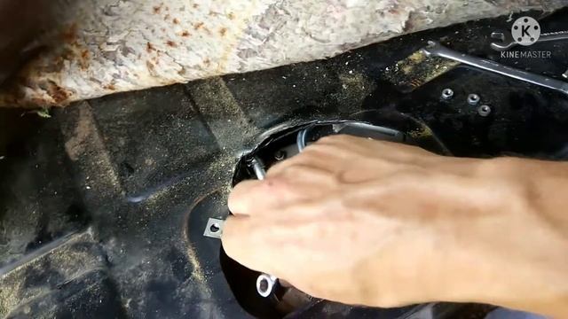 Нива "Лаура"-снимаем ДУТ. смотреть онлайн