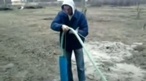 Запуск глубинного насоса на даче у Лёхи Щ.