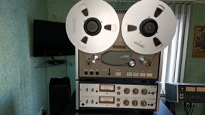 Играет Denon DH-610S     38/2