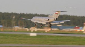 посадка Як-40 RA-87227 Баркол Внуково 2016