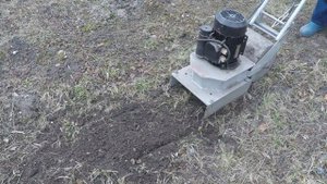 Электрический культиватор RedHorn / Первая целина