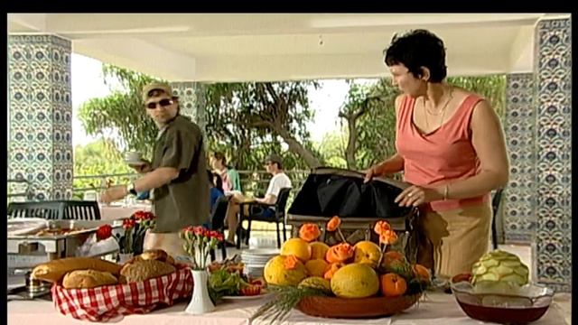 СЕРИАЛ ТУРИСТЫ. СЕРИЯ 8 смотреть онлайн