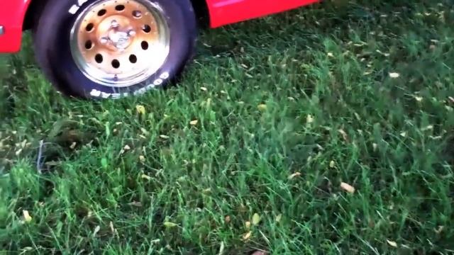 1971 Nissan Datsun Walk around смотреть онлайн