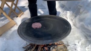 Готовим Бургер из Баранины на Садже - Деревенский Бургер ?