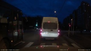 27 Проезд на красный