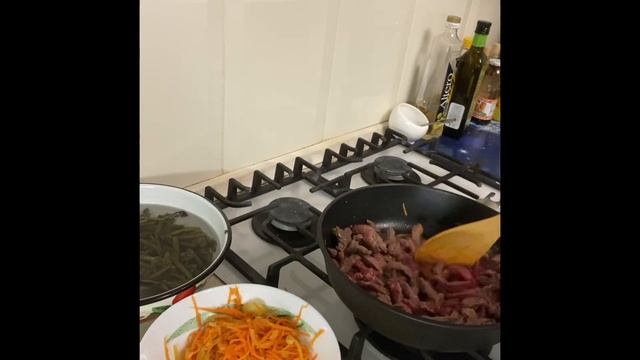 Папоротник с мясом ??
