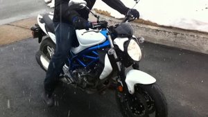 Suzuki SFV 650 Gladius
