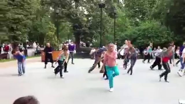 Репетиция йога флэшмоба смотреть онлайн