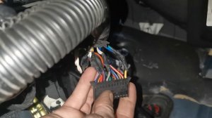 Пояснение на установку доводчика сткл чери индис