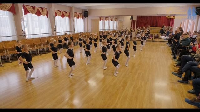 Открытый урок в студии первого года обучения Школы 332 смотреть онлайн