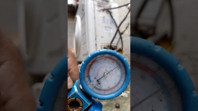 Cómo recojer el gas de un aire split electrolux inverter