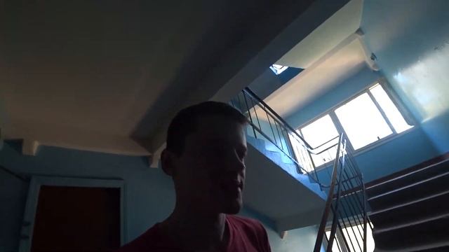 Нас ЗАТОПИЛИ Соседи сверху! Соседи глухие не открывают! смотреть онлайн