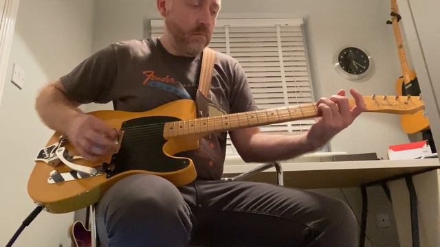 Fender Avri 52 Telecaster Esquire Conversion + Bigsby B16 смотреть онлайн