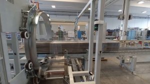 Автоматическая упаковка гаражных секционных ворот | Орбитальный обмотчик SOTEMAPACK SPIROR