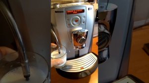 SAECO Talea, тестовый запуск и проверка, приготовление каппучино