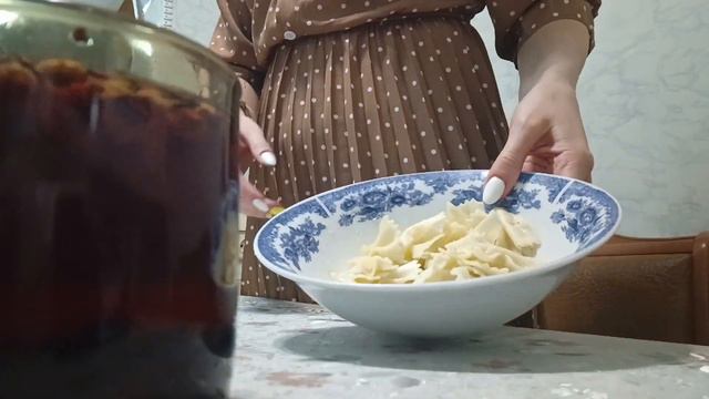 Решила попить чай ... смотреть онлайн